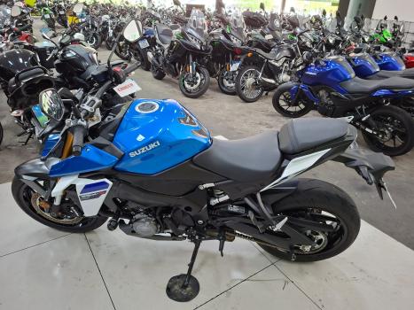SUZUKI GSX-S 1000 A, Foto 3
