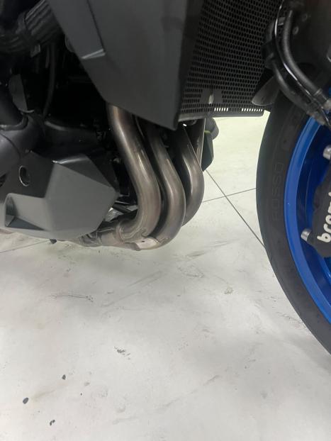 SUZUKI GSX-S 1000 A, Foto 3