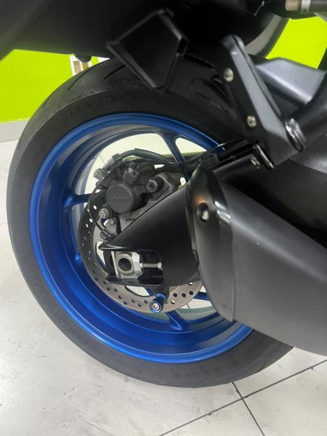 SUZUKI GSX-S 1000 A, Foto 5