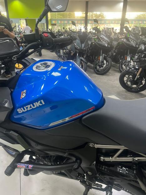 SUZUKI GSX-S 1000 A, Foto 13