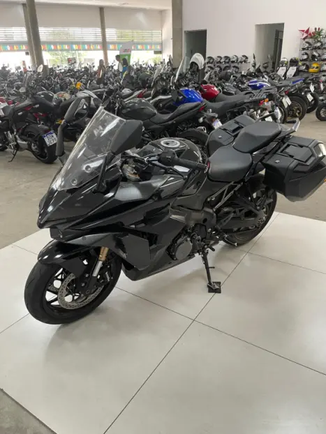 SUZUKI GSX-S 1000 F, Foto 5