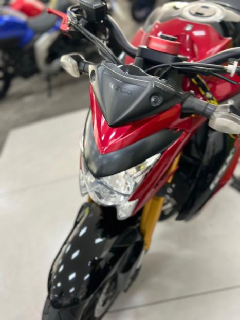 SUZUKI GSX-S 1000 F, Foto 9