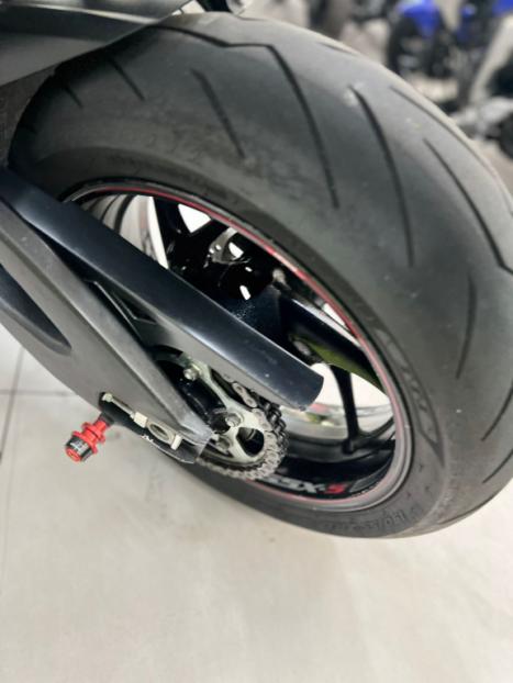 SUZUKI GSX-S 1000 F, Foto 12