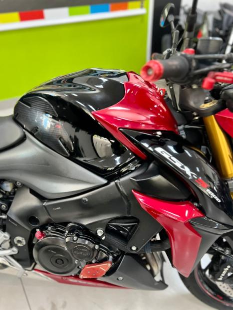 SUZUKI GSX-S 1000 F, Foto 15