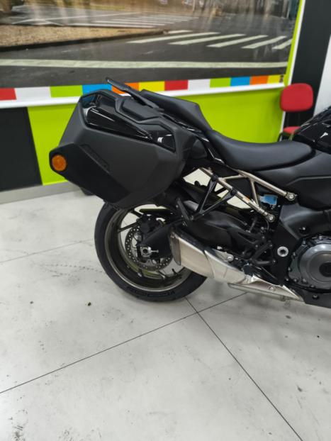 SUZUKI GSX-S 1000 GT, Foto 3