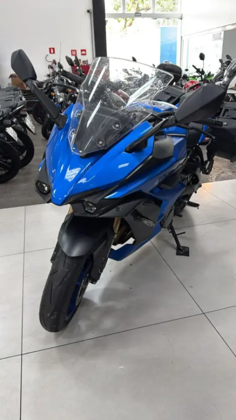 SUZUKI GSX-S 1000 GT, Foto 3