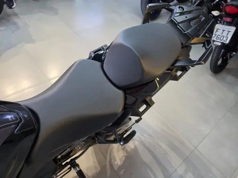 SUZUKI GSX-S 1000 GX, Foto 14
