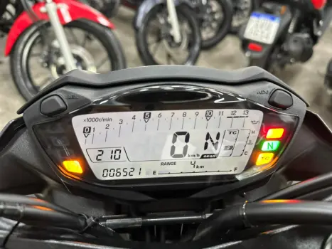 SUZUKI GSX-S 750 ABS, Foto 12 SUZUKI GSX-S 750 ABS, Foto 12