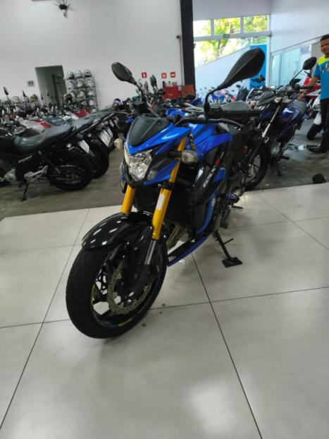 SUZUKI GSX-S 750 ABS, Foto 5