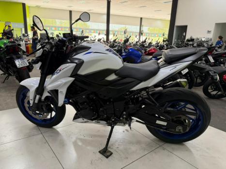 SUZUKI GSX-S 750 ABS, Foto 4