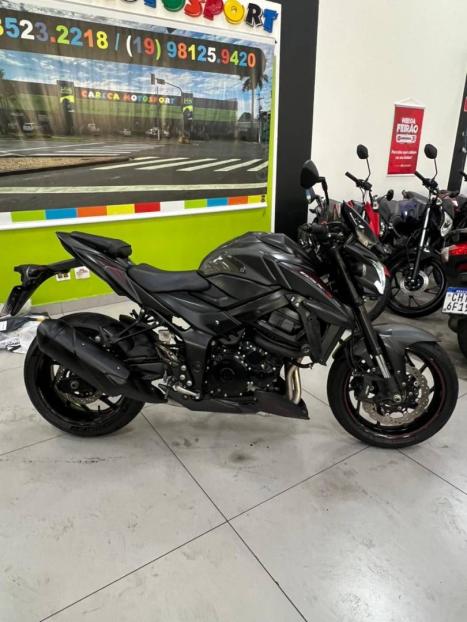 SUZUKI GSX-S 750 ABS, Foto 2