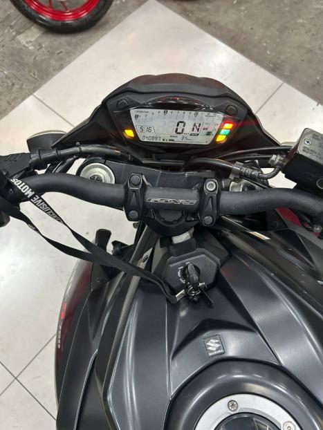 SUZUKI GSX-S 750 ABS, Foto 4