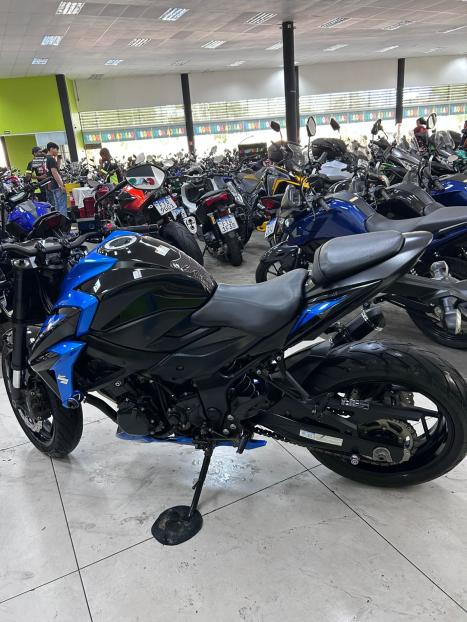 SUZUKI GSX-S 750 ABS, Foto 4