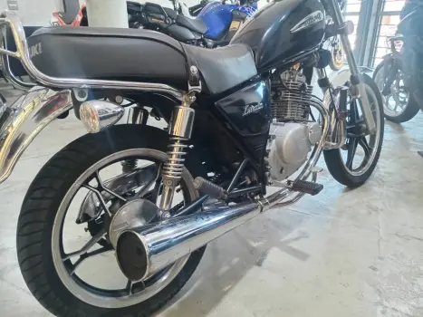 SUZUKI Intruder 125 , Foto 5