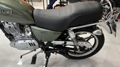 SUZUKI Intruder 125 , Foto 9