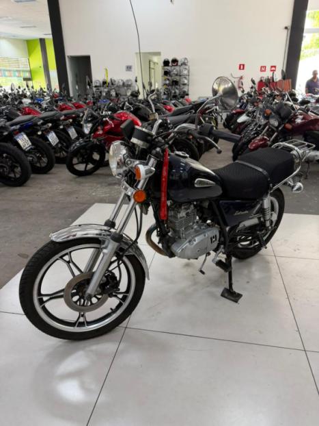 SUZUKI Intruder 125 , Foto 6