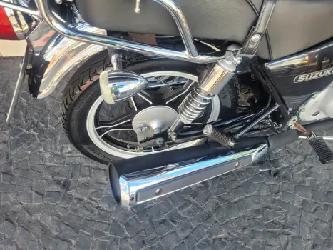 SUZUKI Intruder 125 , Foto 6