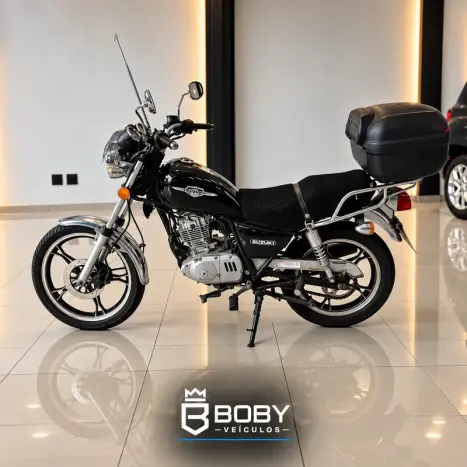 SUZUKI Intruder 125 , Foto 2