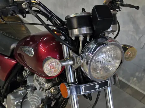 SUZUKI Intruder 125 , Foto 10