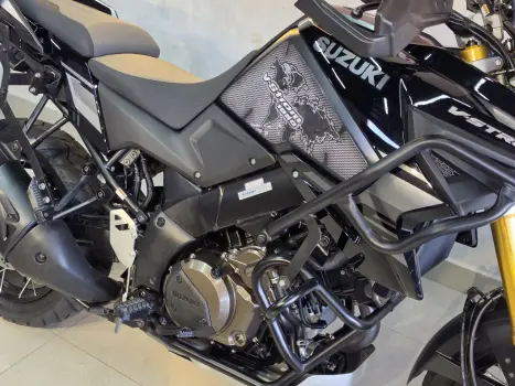 SUZUKI V-Strom 1050 , Foto 14