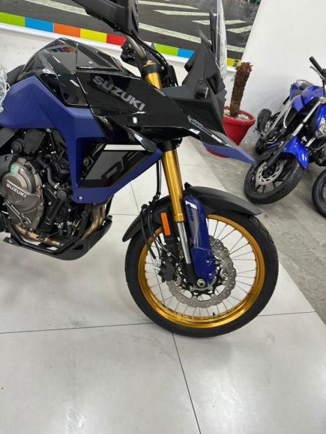 SUZUKI V-Strom 800 DE , Foto 5