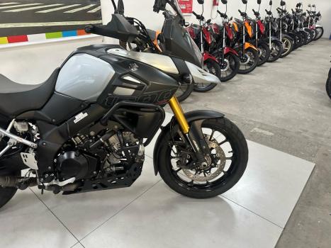 SUZUKI V-Strom DL 1000 , Foto 13