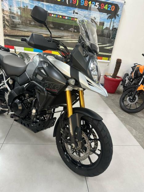 SUZUKI V-Strom DL 1000 , Foto 15