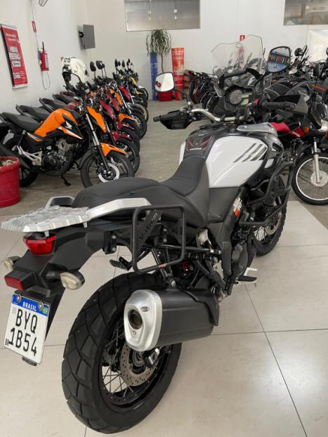 SUZUKI V-Strom DL 1000 , Foto 7 SUZUKI V-Strom DL 1000 , Foto 7