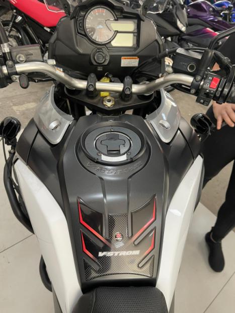 SUZUKI V-Strom DL 1000 , Foto 9 SUZUKI V-Strom DL 1000 , Foto 9