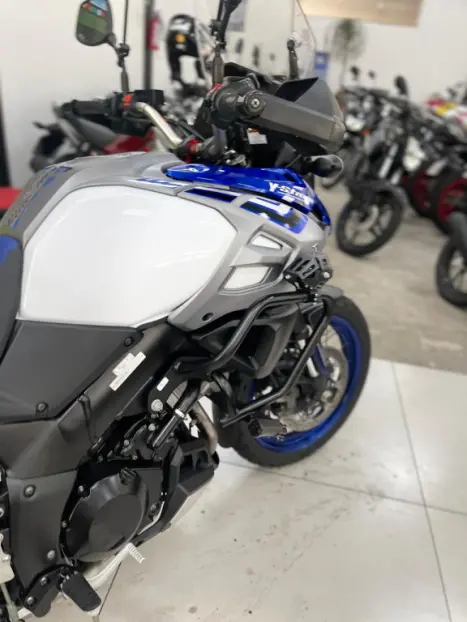 SUZUKI V-Strom DL 1000 , Foto 7