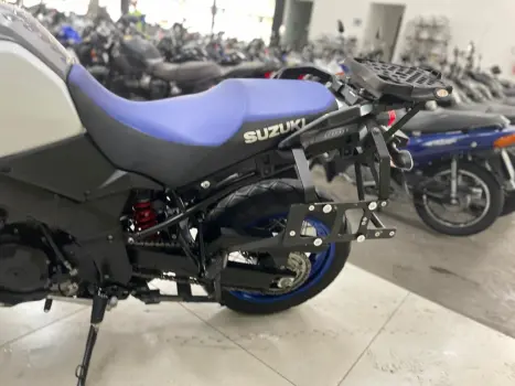 SUZUKI V-Strom DL 1000 , Foto 14