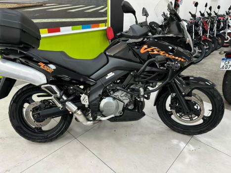 SUZUKI V-Strom DL 1000 , Foto 2