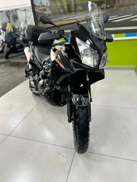 SUZUKI V-Strom DL 1000 , Foto 4