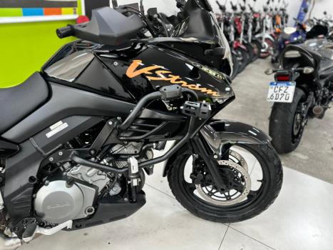 SUZUKI V-Strom DL 1000 , Foto 5