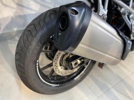 SUZUKI V-Strom DL 1000 A, Foto 4