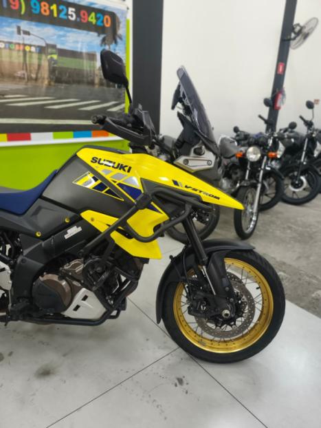 SUZUKI V-Strom DL 1050 , Foto 2