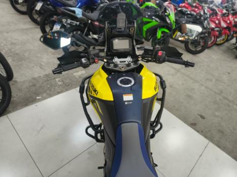 SUZUKI V-Strom DL 1050 , Foto 10