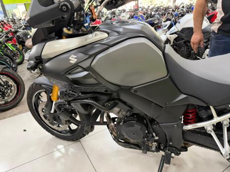 SUZUKI V-Strom DL 1000 , Foto 15