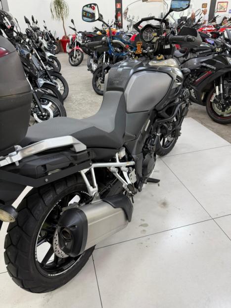 SUZUKI V-Strom DL 1000 , Foto 16
