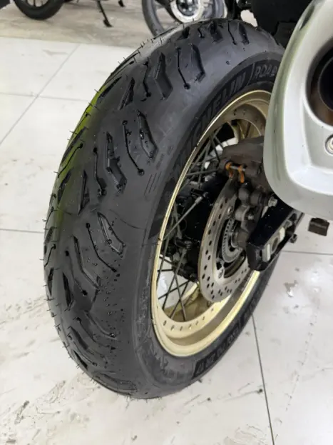 SUZUKI V-Strom DL 1000 , Foto 14