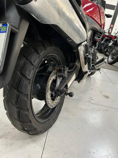 SUZUKI V-Strom DL 1000 , Foto 4