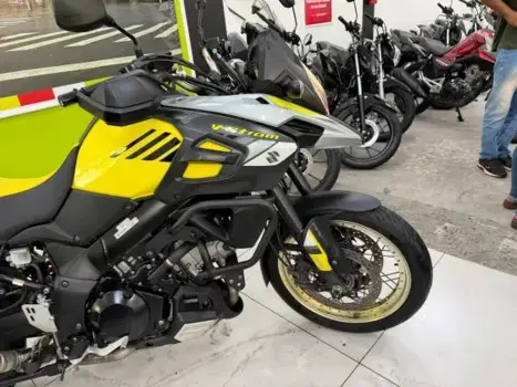 SUZUKI V-Strom DL 1000 , Foto 15
