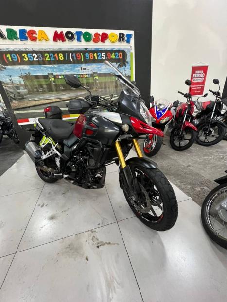 SUZUKI V-Strom DL 1000 , Foto 1
