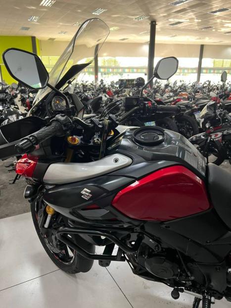 SUZUKI V-Strom DL 1000 , Foto 12