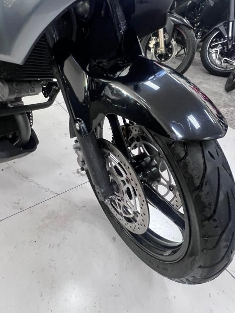 SUZUKI V-Strom DL 1000 , Foto 7