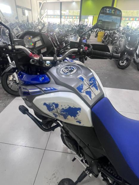 SUZUKI V-Strom DL 1000 A, Foto 5