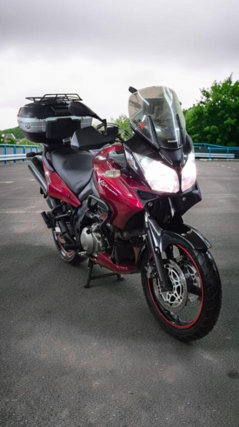 SUZUKI V-Strom DL 1000 , Foto 1