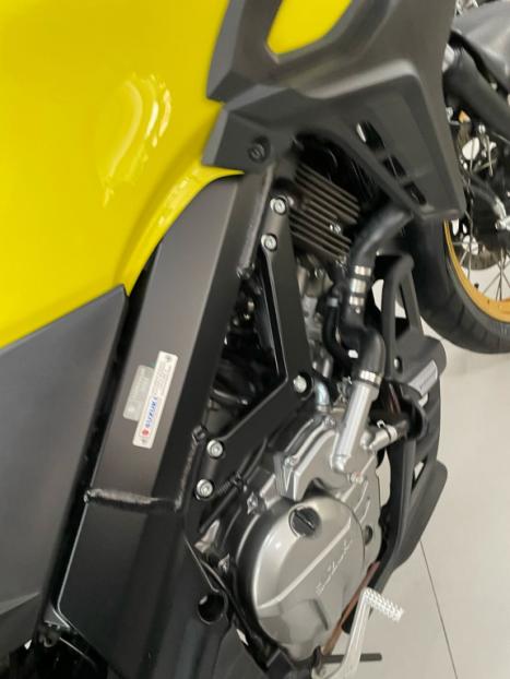 SUZUKI V-Strom DL 650 XT, Foto 13