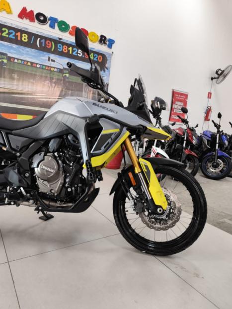 SUZUKI V-Strom DL 650 , Foto 3