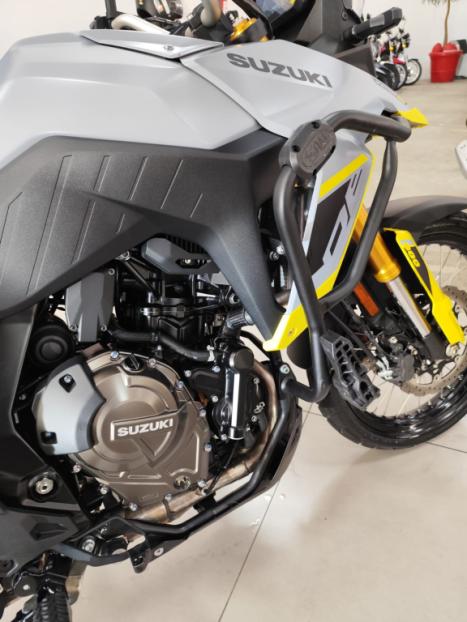 SUZUKI V-Strom DL 650 , Foto 5
